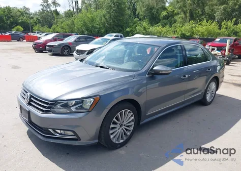 2016 Volkswagen Passat 1.8T Se z USA, uszkodzony, nr VIN 1VWBS7A34GC064133